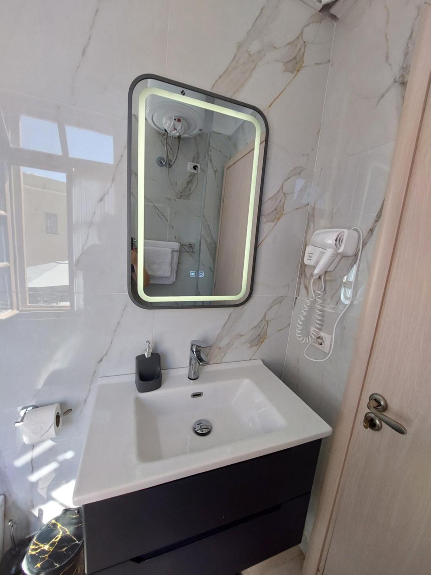 Vlorë Godard Apartments מראה חיצוני תמונה