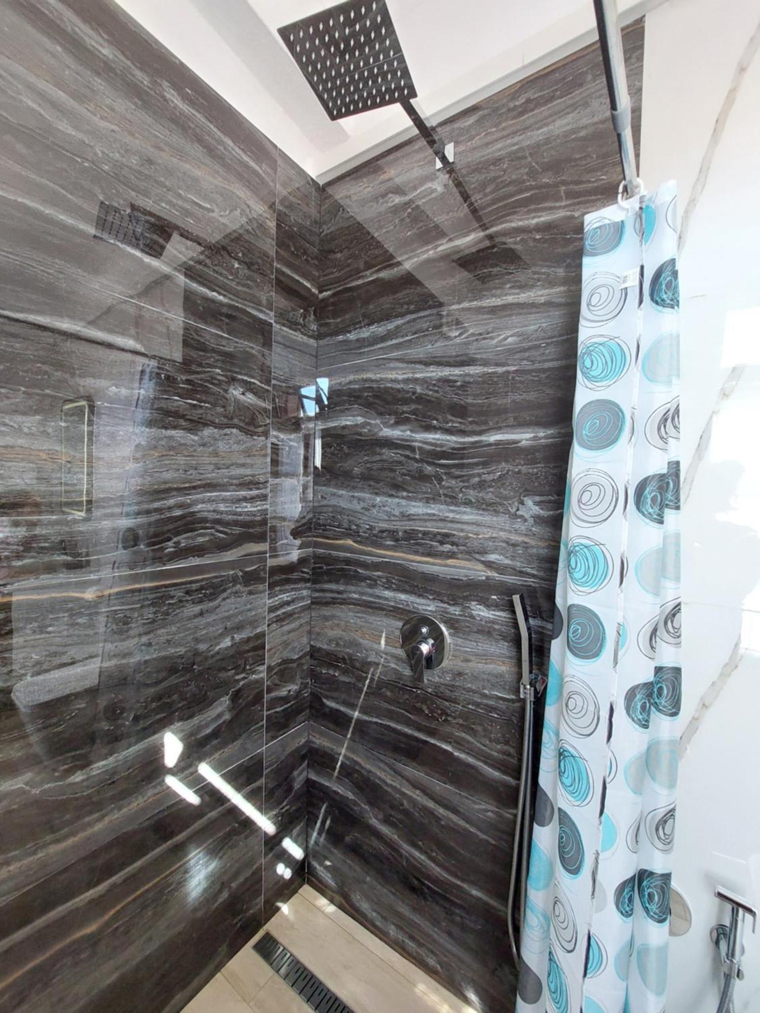Vlorë Godard Apartments מראה חיצוני תמונה